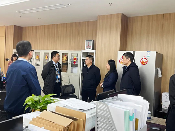 江西省信息中心主任杜军龙一行走访调研安博网页版