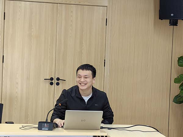 人间四月天 读书正当时——安博网页版开展读书分享活动